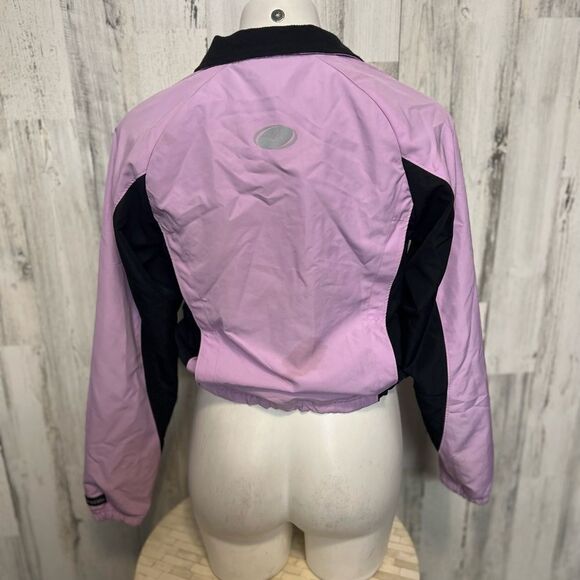 Windbreaker  - Picture 3 of 6